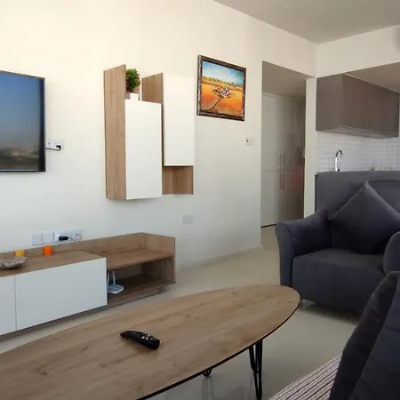 Healthy Abelia * Iskele District (Northern Cyprus)